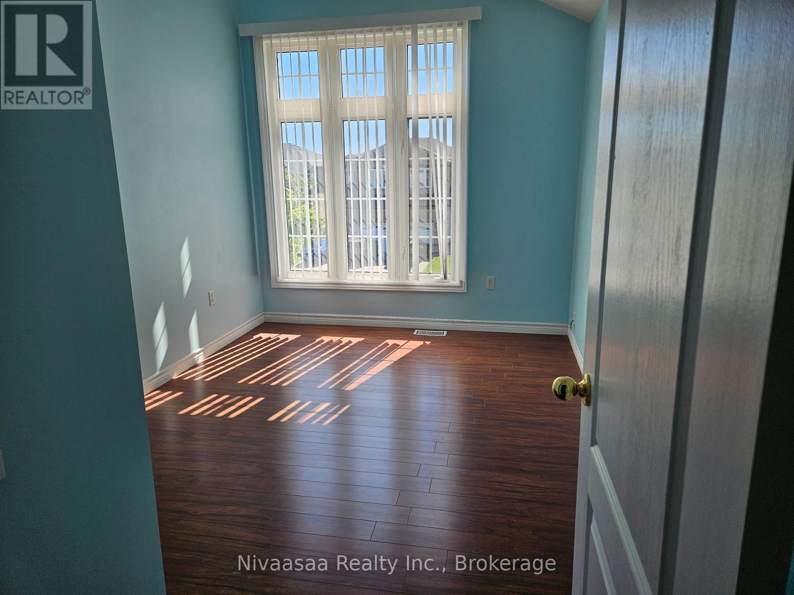 926 Ledbury Crescent, Mississauga, Ontario  L5V 2P8 - Photo 20 - W12947918