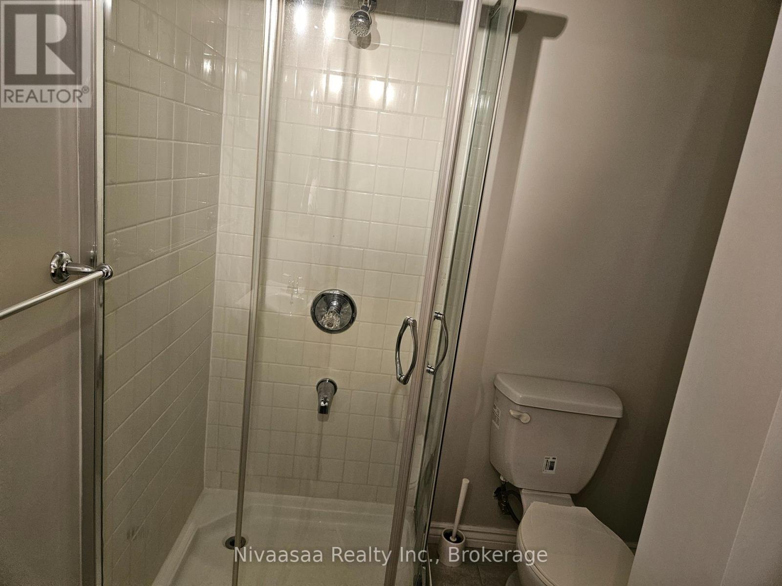 926 Ledbury Crescent, Mississauga, Ontario  L5V 2P8 - Photo 25 - W12947918