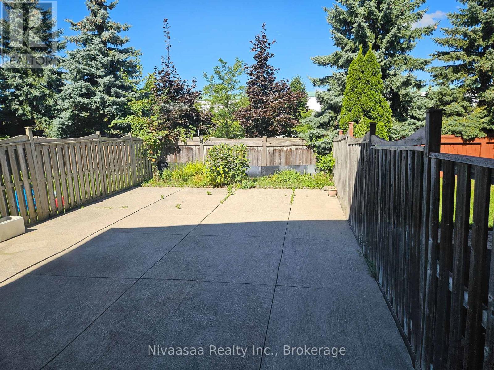 926 Ledbury Crescent, Mississauga, Ontario  L5V 2P8 - Photo 28 - W12947918