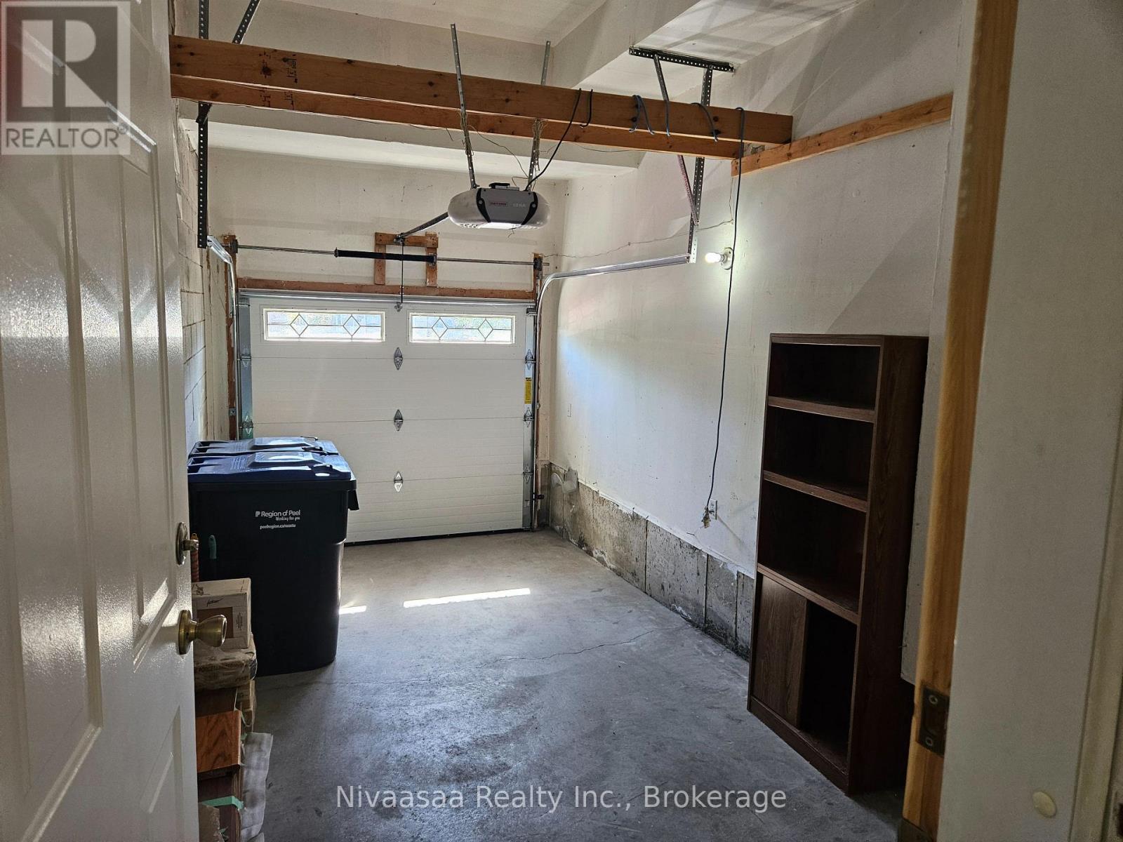 926 Ledbury Crescent, Mississauga, Ontario  L5V 2P8 - Photo 30 - W12947918