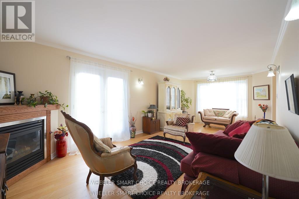 2135 Pitt Street, Cornwall, Ontario  K6K 1A1 - Photo 9 - X12947984