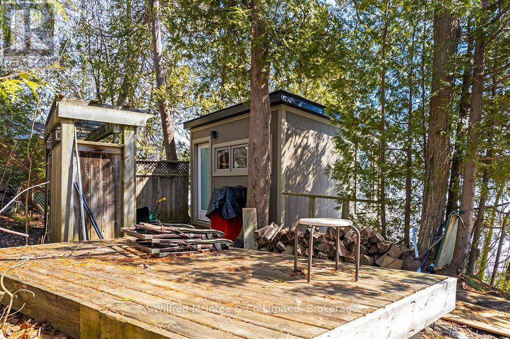 48 Maple Drive, South Bruce Peninsula, Ontario  N0H 1A0 - Photo 18 - X12947894