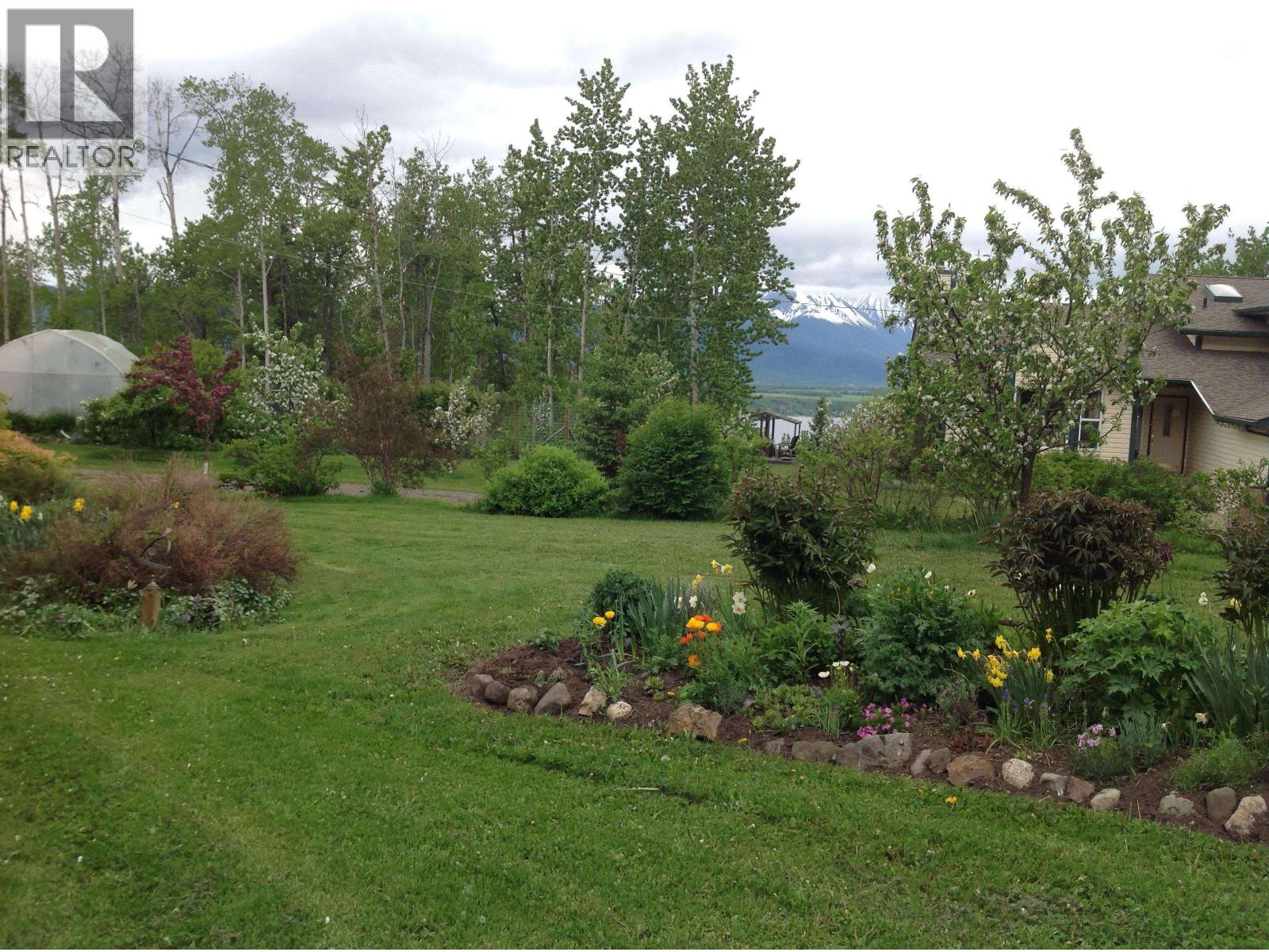 9312 Bluff Road, Telkwa, British Columbia  V0J 1X0 - Photo 11 - R3105354