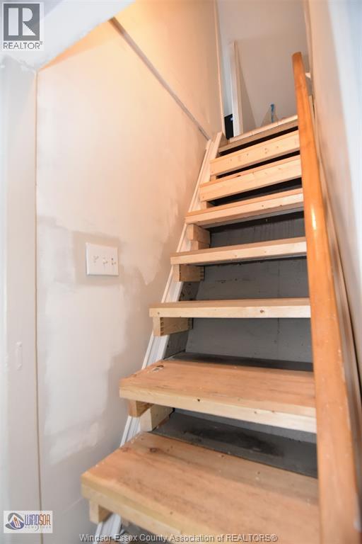 965 Bridge, Windsor, Ontario  N9B 2M9 - Photo 15 - 26006773