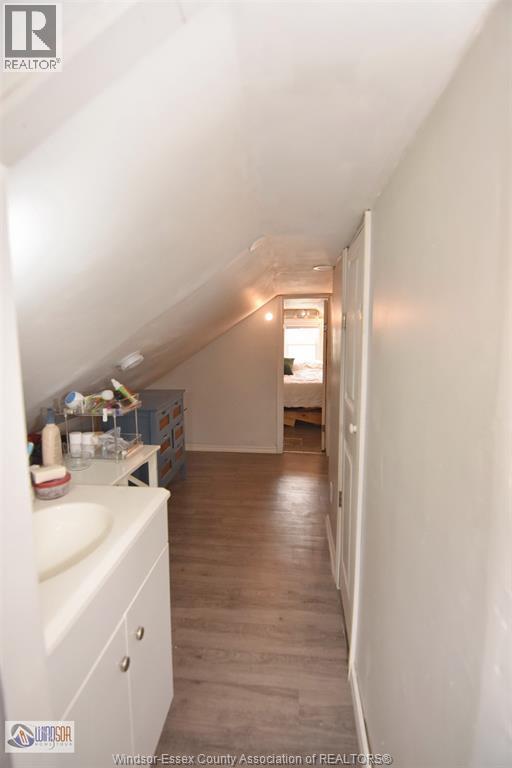 965 Bridge, Windsor, Ontario  N9B 2M9 - Photo 16 - 26006773