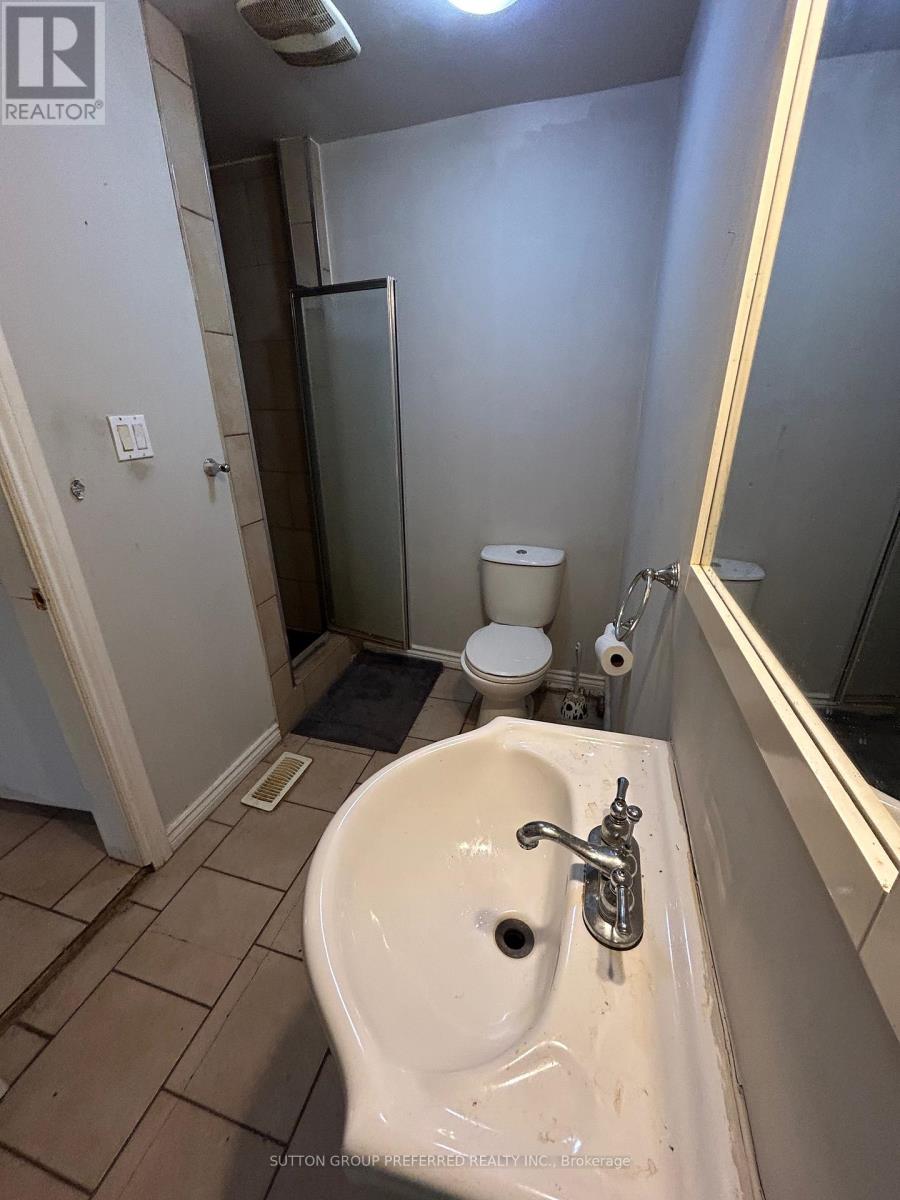 51 Stanley Street, London South, Ontario  N6C 1B2 - Photo 27 - X12947948