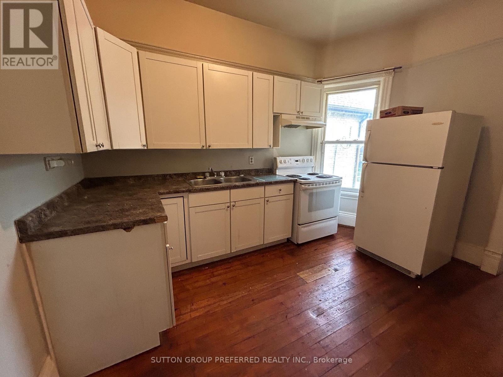 51 Stanley Street, London South, Ontario  N6C 1B2 - Photo 25 - X12947952