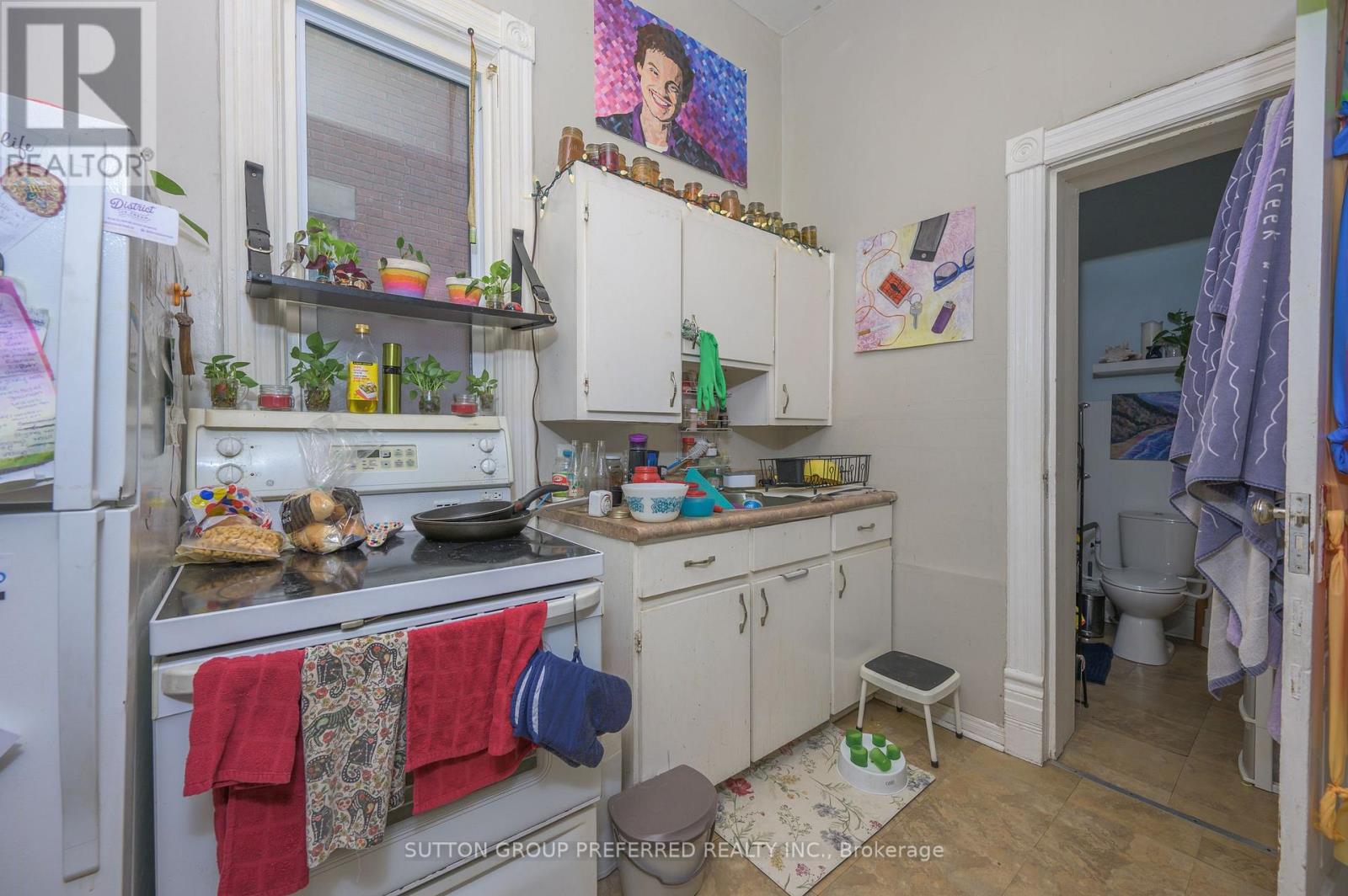 51 Stanley Street, London South, Ontario  N6C 1B2 - Photo 8 - X12947952