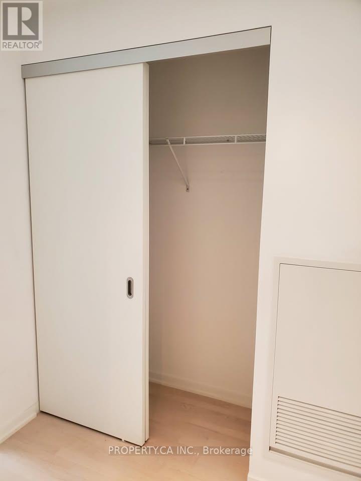 304 - 60 Colborne Street, Toronto, Ontario  M5B 2B7 - Photo 4 - C12947890