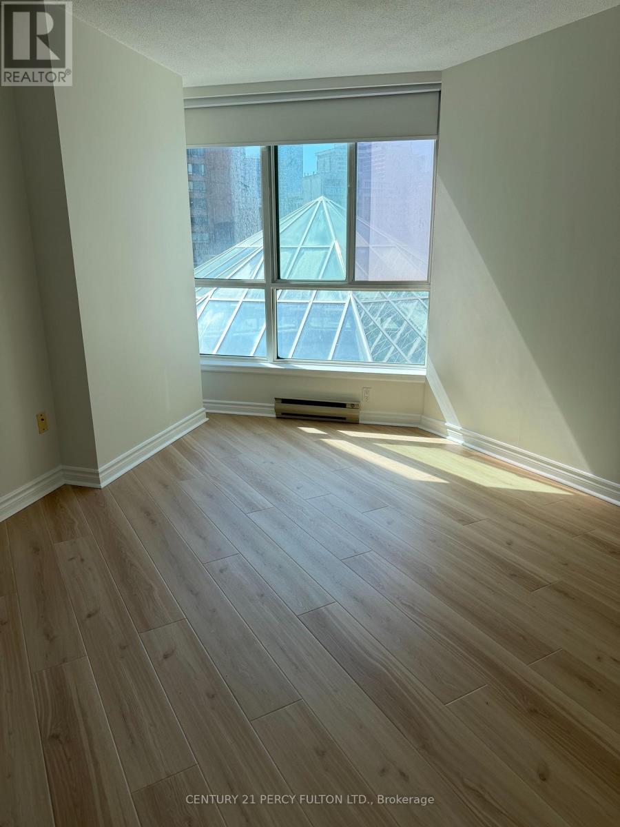 415 - 38 Elm Street, Toronto, Ontario  M5G 2K5 - Photo 10 - C12947934