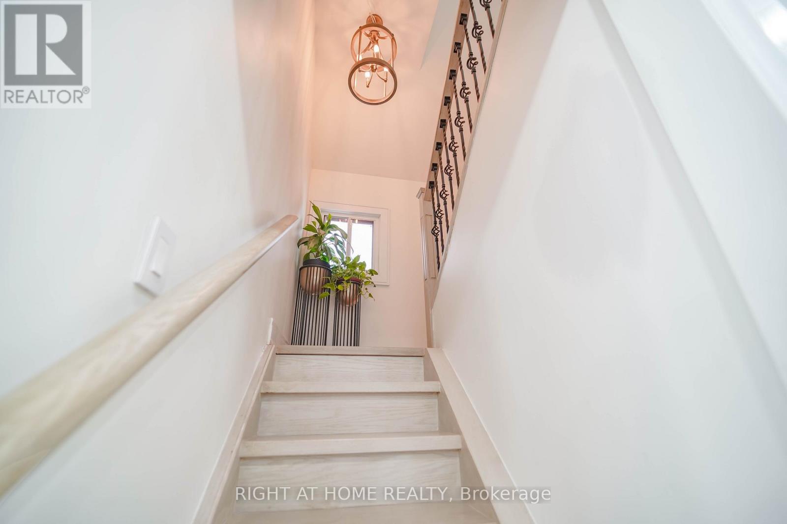 174 Aylesworth Avenue, Toronto, Ontario  M1N 2J6 - Photo 19 - E12947884