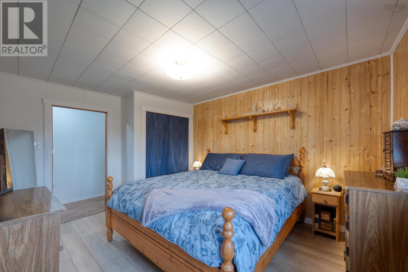 87 Pool Road, Sheet Harbour, Nova Scotia  B0J 3H0 - Photo 4 - 202529232