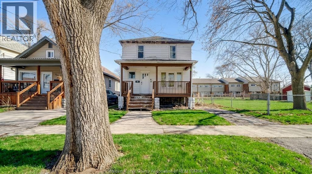 3479 Harris Street, Windsor, Ontario  N9C 1N6 - Photo 2 - 26003211