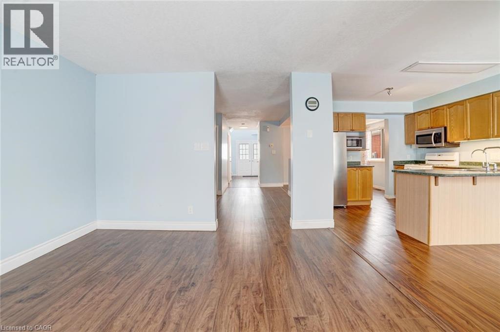 224 Pineland Court, Waterloo, Ontario  N2T 2S3 - Photo 13 - 40804313