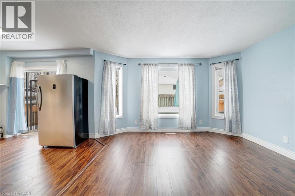 224 Pineland Court, Waterloo, Ontario  N2T 2S3 - Photo 16 - 40804313