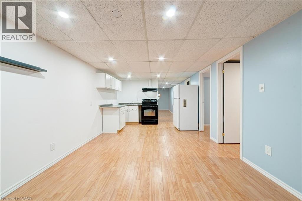 224 Pineland Court, Waterloo, Ontario  N2T 2S3 - Photo 39 - 40804313