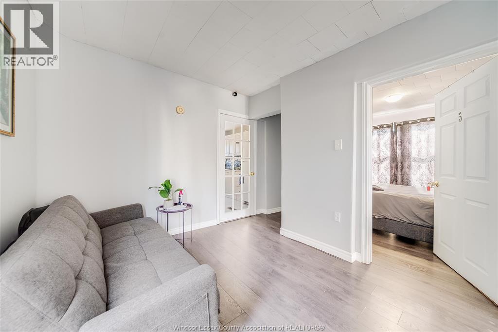 3479 Harris Street, Windsor, Ontario  N9C 1N6 - Photo 7 - 26003211