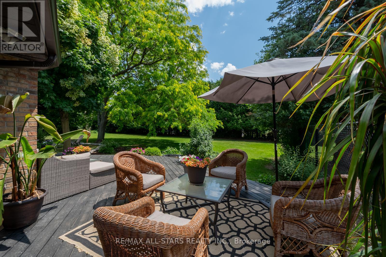 3 Marilyn Avenue, Whitchurch-Stouffville, Ontario  L4A 2C8 - Photo 47 - N12947876