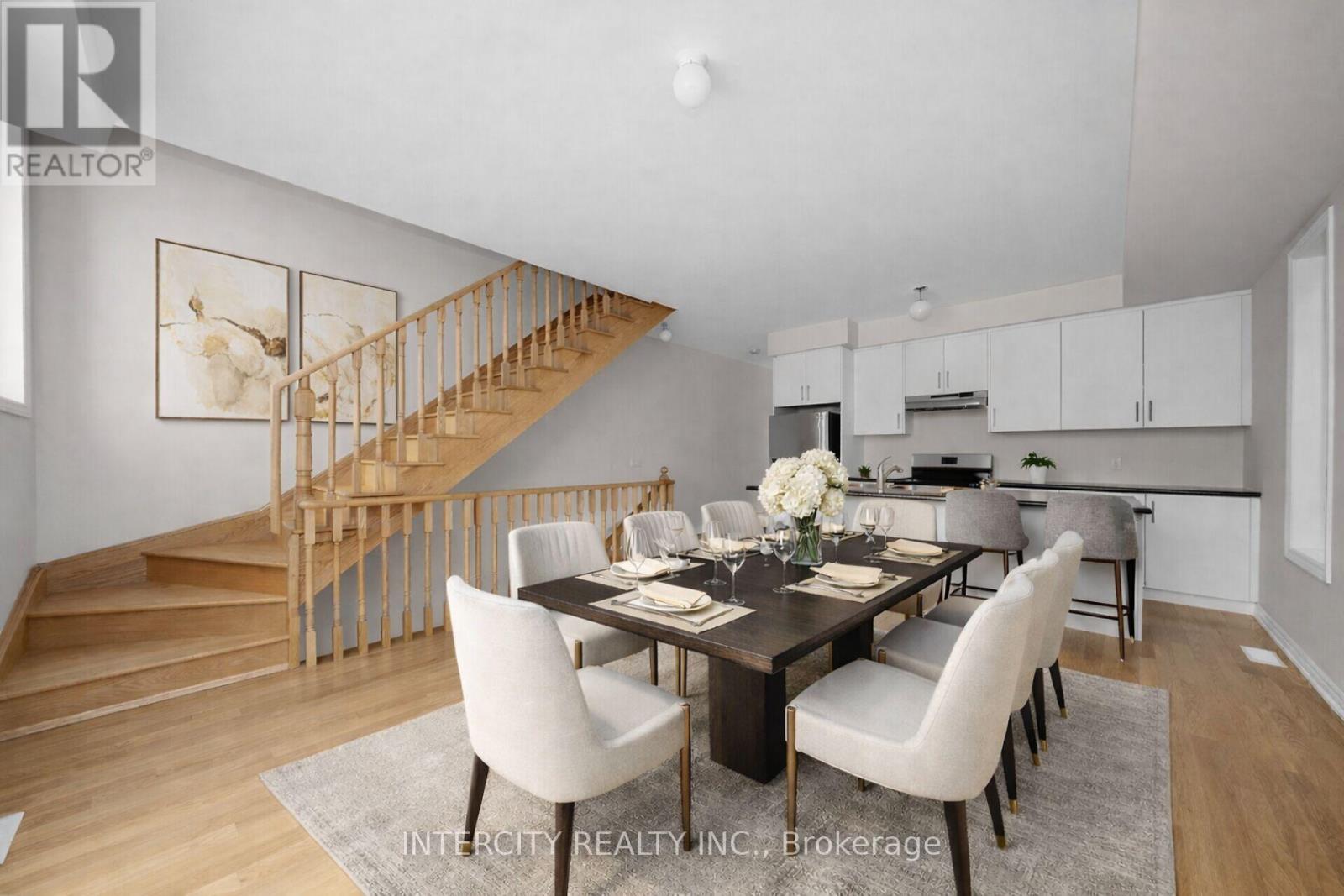 79 Divadale Road, Vaughan, Ontario  L4H 5J3 - Photo 13 - N12947960