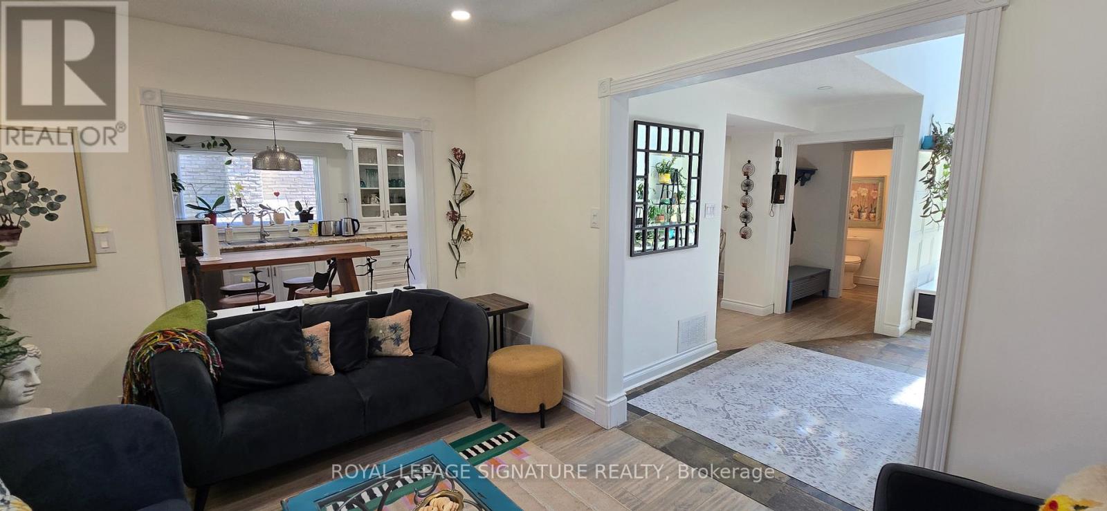 Main Floor - 105 Ashton Road, Newmarket, Ontario  L3Y 5R6 - Photo 12 - N12947978