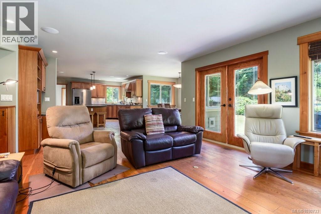 7455 Rodger Rd, Merville, British Columbia  V0R 2M0 - Photo 19 - 1030733