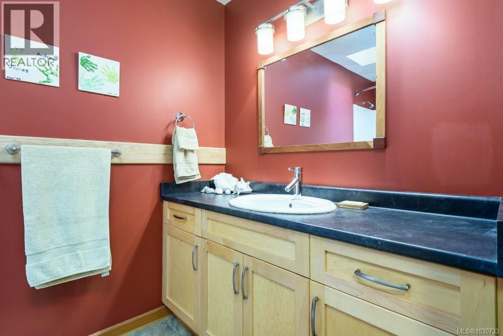 7455 Rodger Rd, Merville, British Columbia  V0R 2M0 - Photo 37 - 1030733