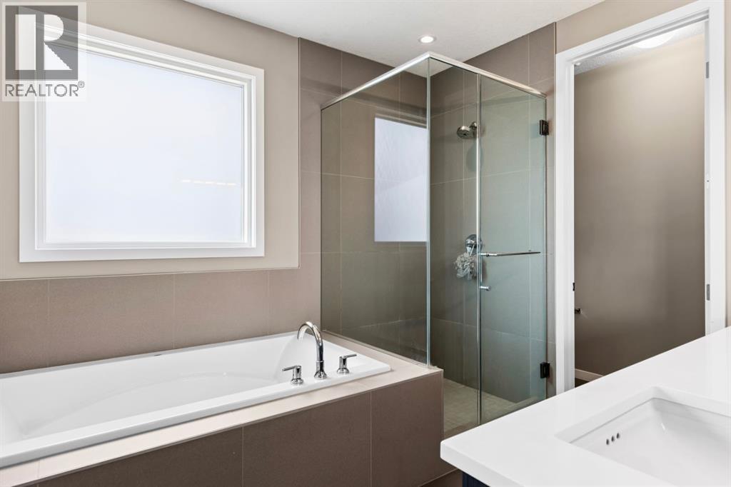 291 West Grove Point SW, Calgary, Alberta  T3H 3A9 - Photo 24 - A2283502