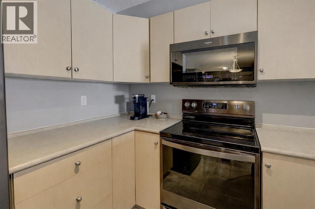 7303, 304 Mackenzie Way SW, Airdrie, Alberta  T4B 3H7 - Photo 11 - A2296988