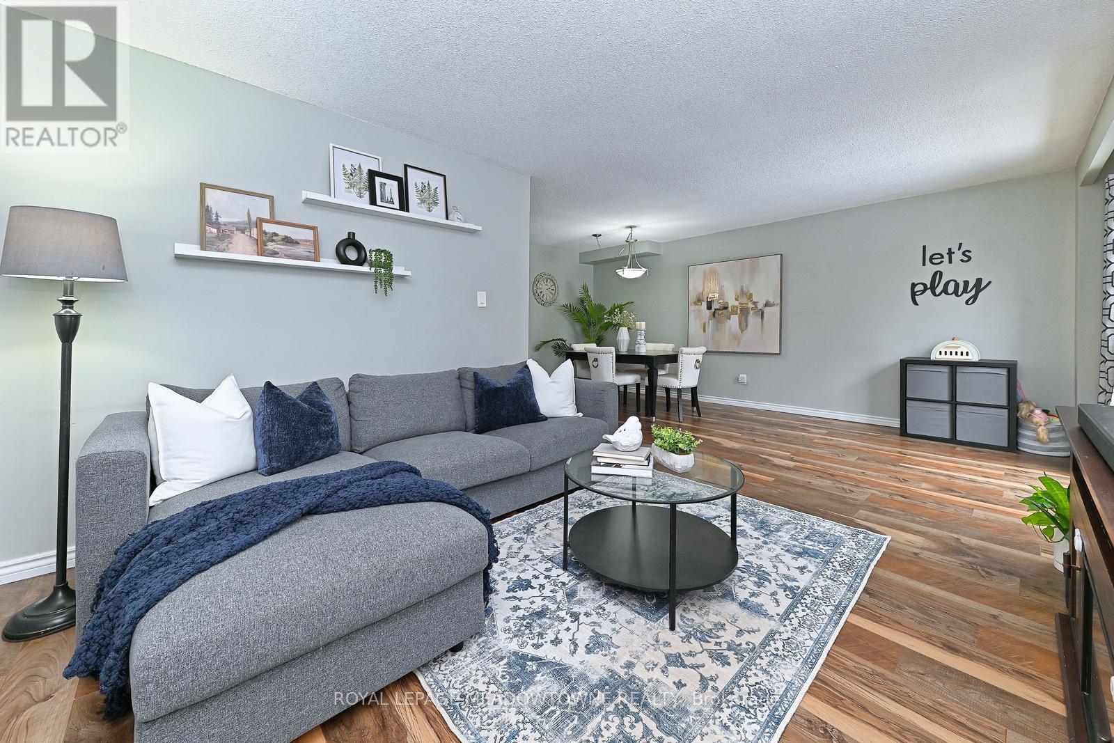 74 - 80 Lynden Circle, Halton Hills, Ontario  L7G 4Y8 - Photo 9 - W12853436