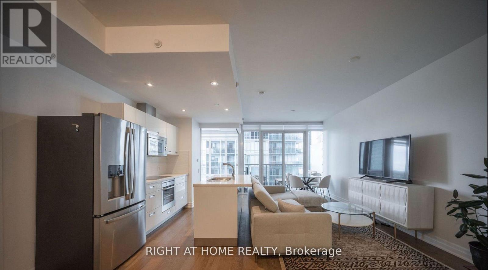 1010 - 88 Park Lawn Rd Road, Toronto, Ontario  M8Y 0B5 - Photo 15 - W12947936