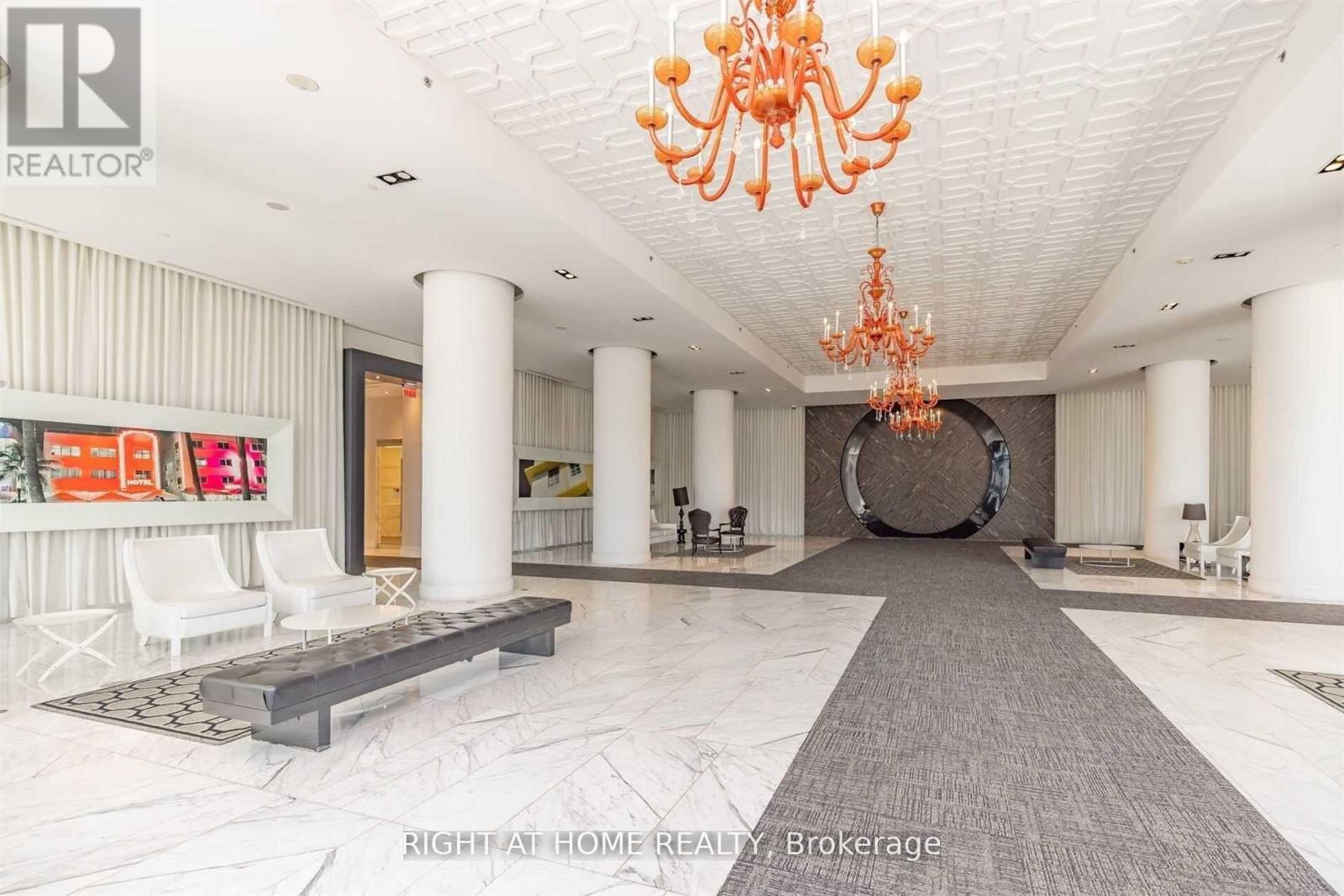 1010 - 88 Park Lawn Rd Road, Toronto, Ontario  M8Y 0B5 - Photo 3 - W12947936