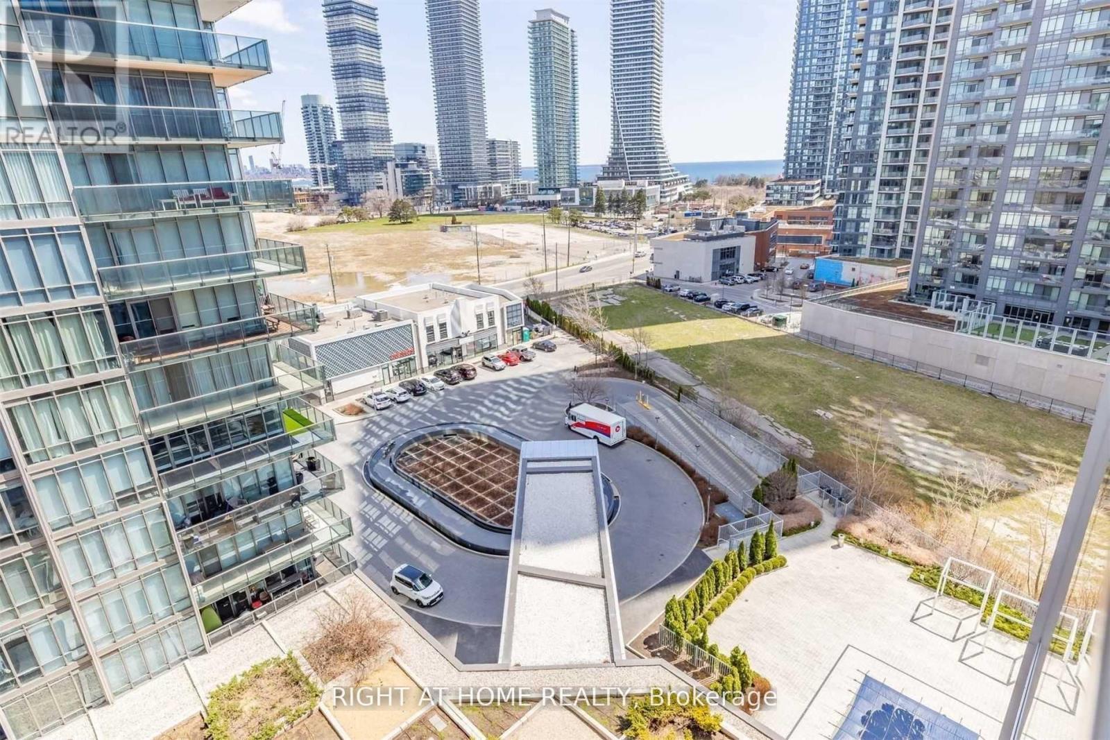 1010 - 88 Park Lawn Rd Road, Toronto, Ontario  M8Y 0B5 - Photo 43 - W12947936