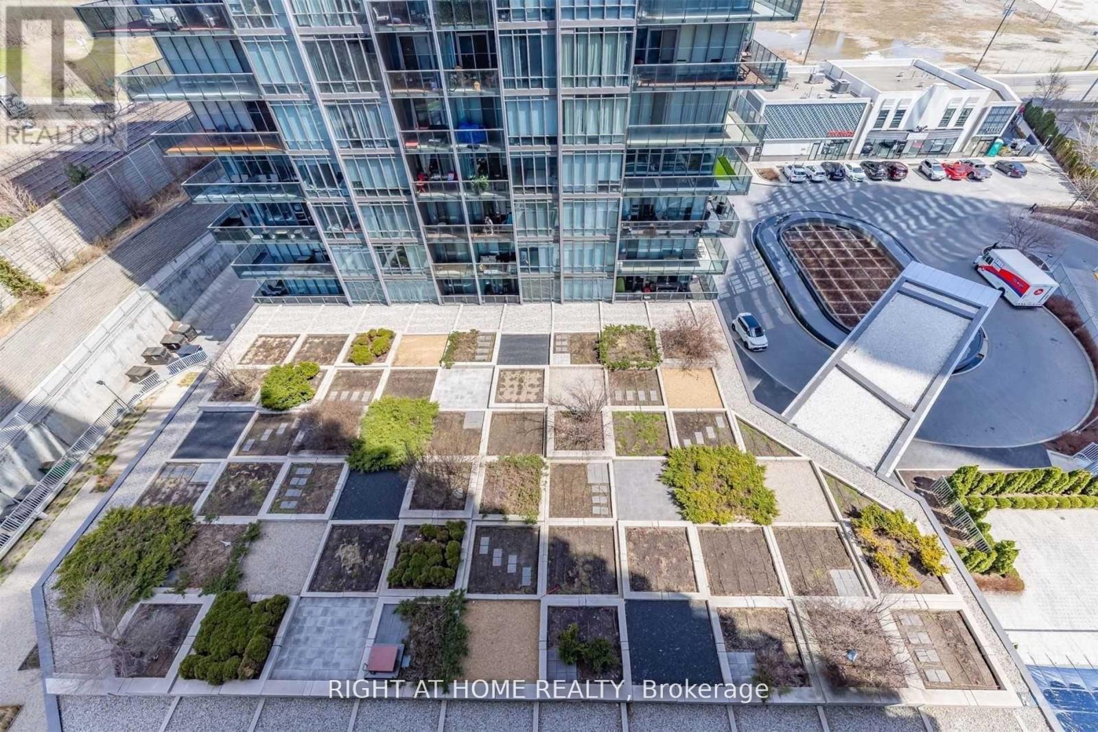 1010 - 88 Park Lawn Rd Road, Toronto, Ontario  M8Y 0B5 - Photo 44 - W12947936