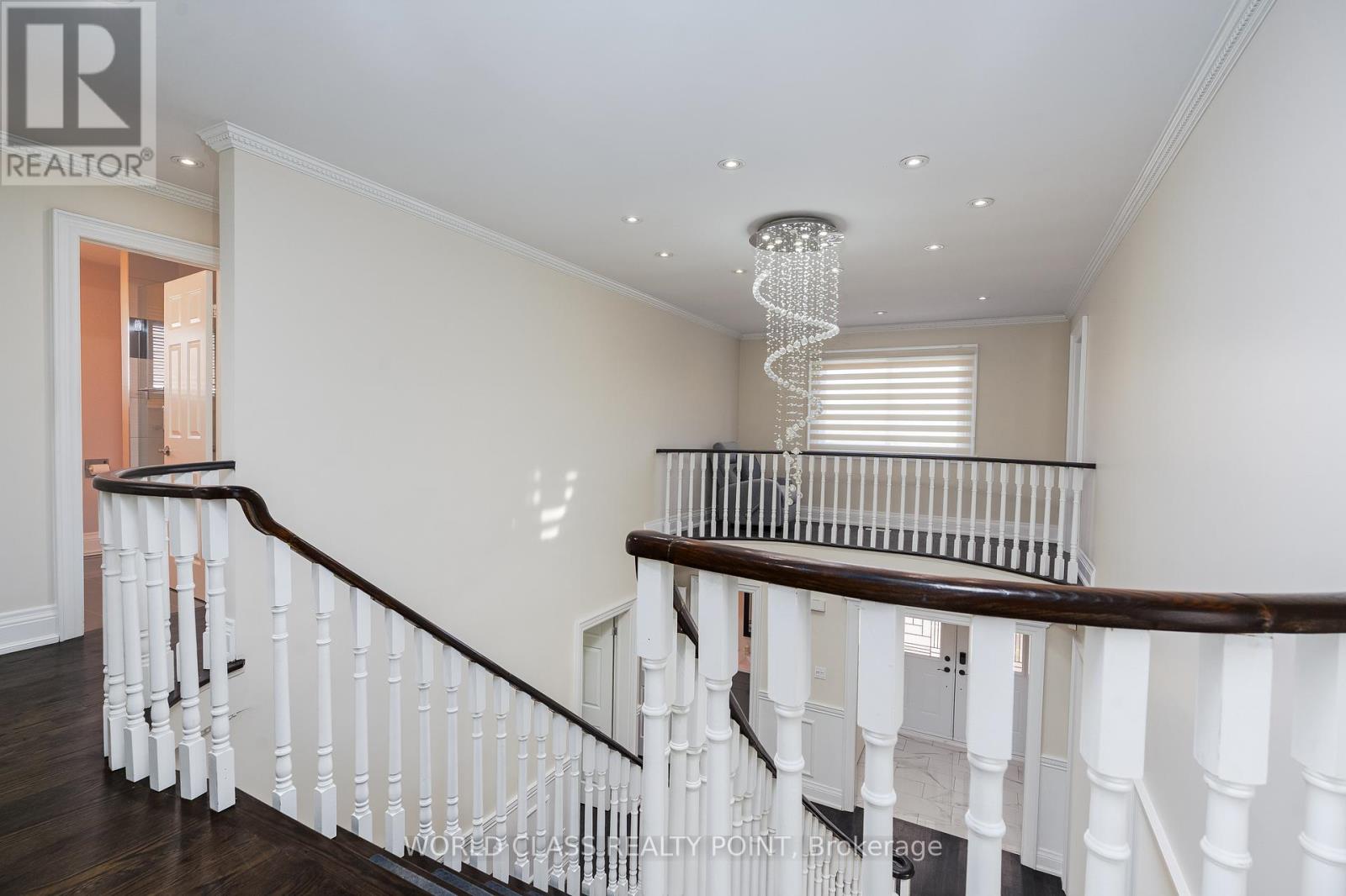 1448 Mayors Manor, Oakville, Ontario  L6M 3B1 - Photo 20 - W12947942