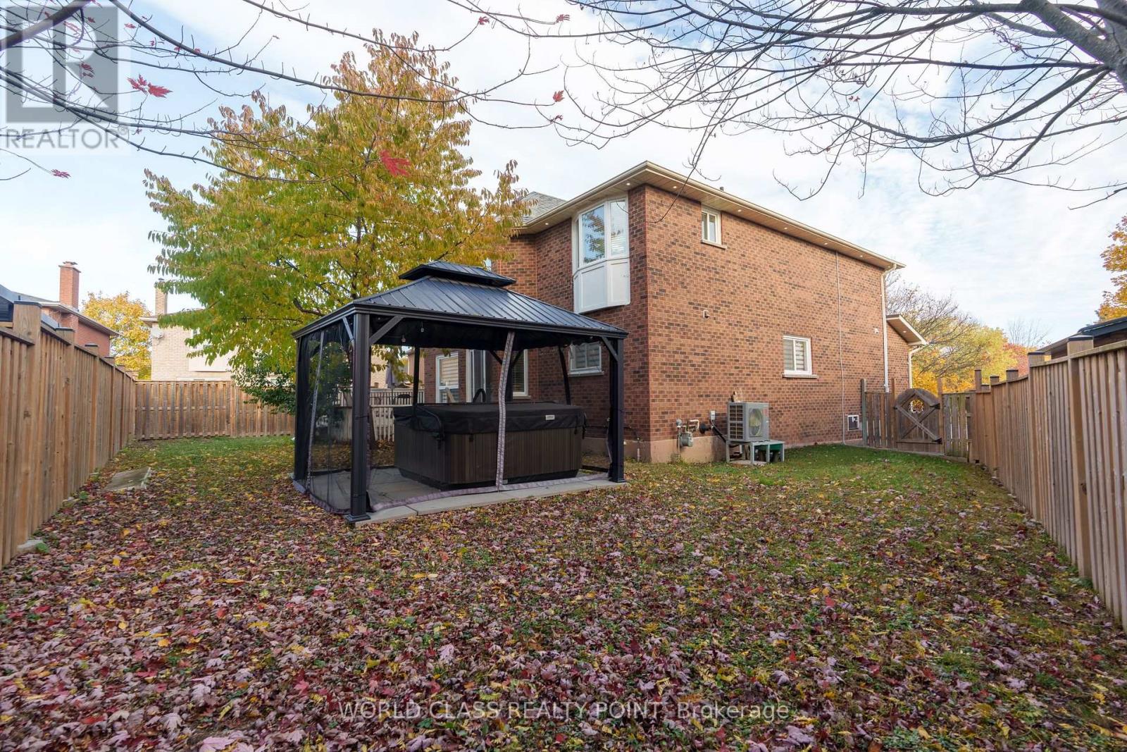 1448 Mayors Manor, Oakville, Ontario  L6M 3B1 - Photo 41 - W12947942