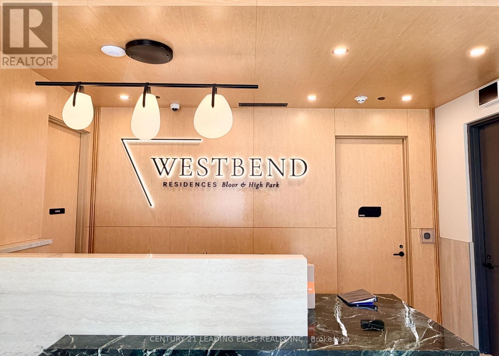 706 - 1660 Bloor Street W, Toronto, Ontario  M6P 1A8 - Photo 2 - W12947986