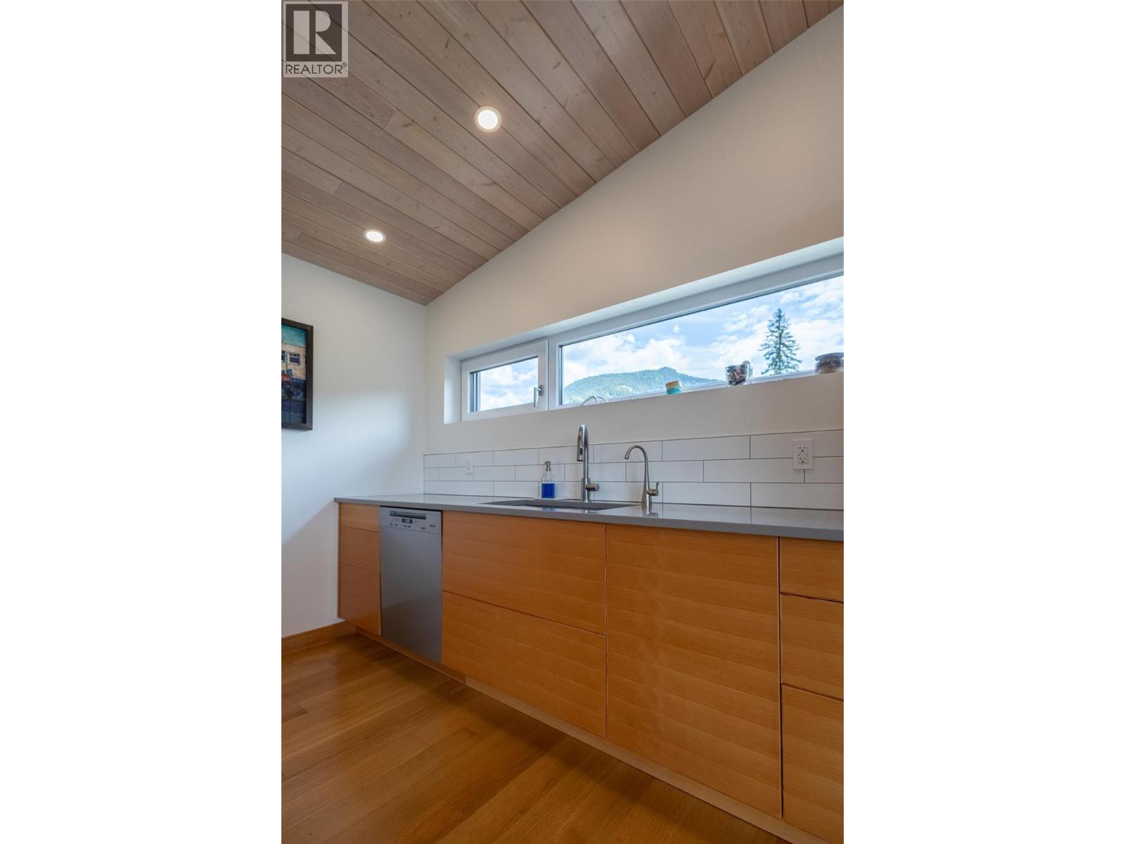 2 Piedmont Drive, Fernie, British Columbia  V0B 1M4 - Photo 36 - 10381804