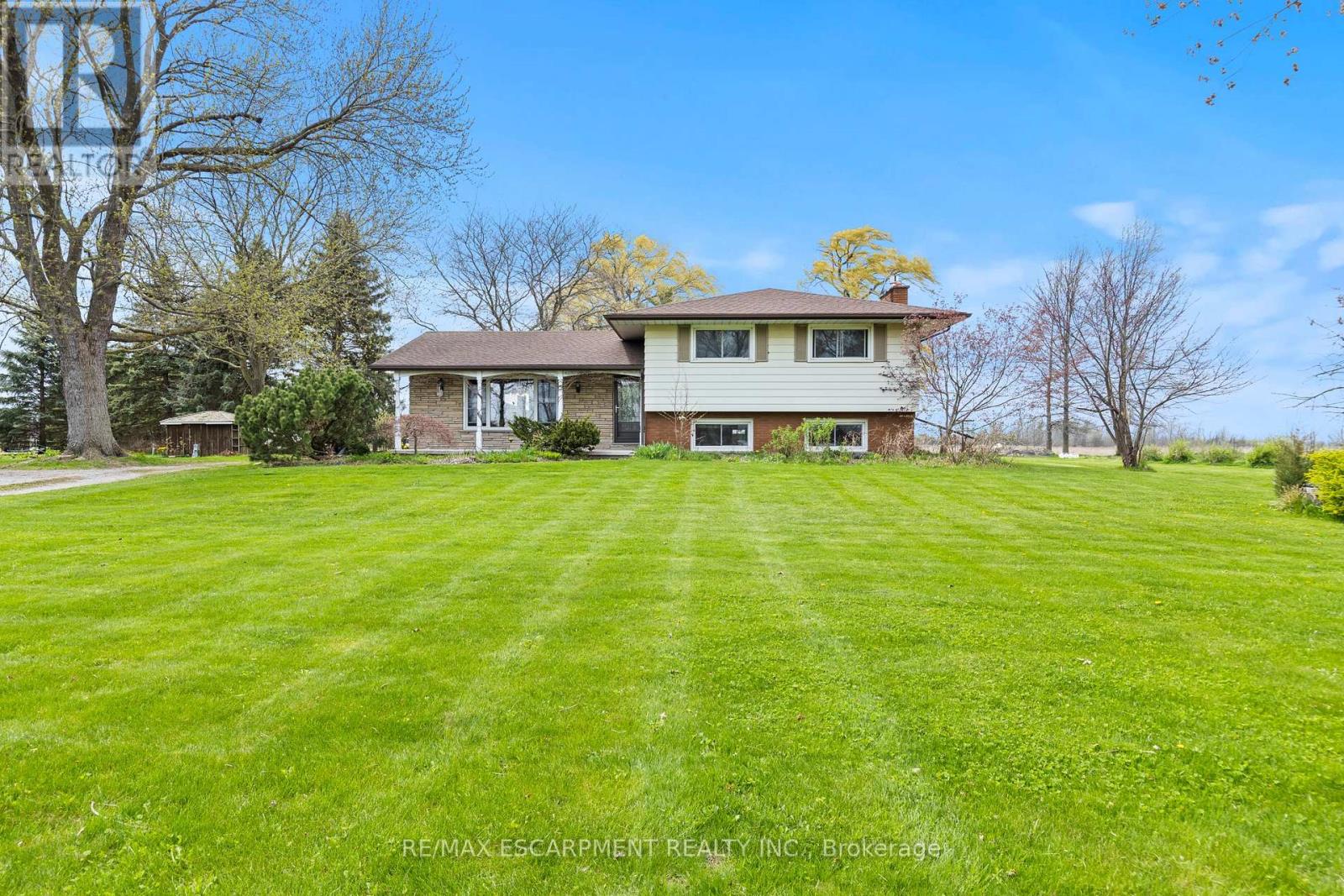 488 Townline Road, Niagara-On-The-Lake, Ontario  L0S 1J0 - Photo 3 - X12947912
