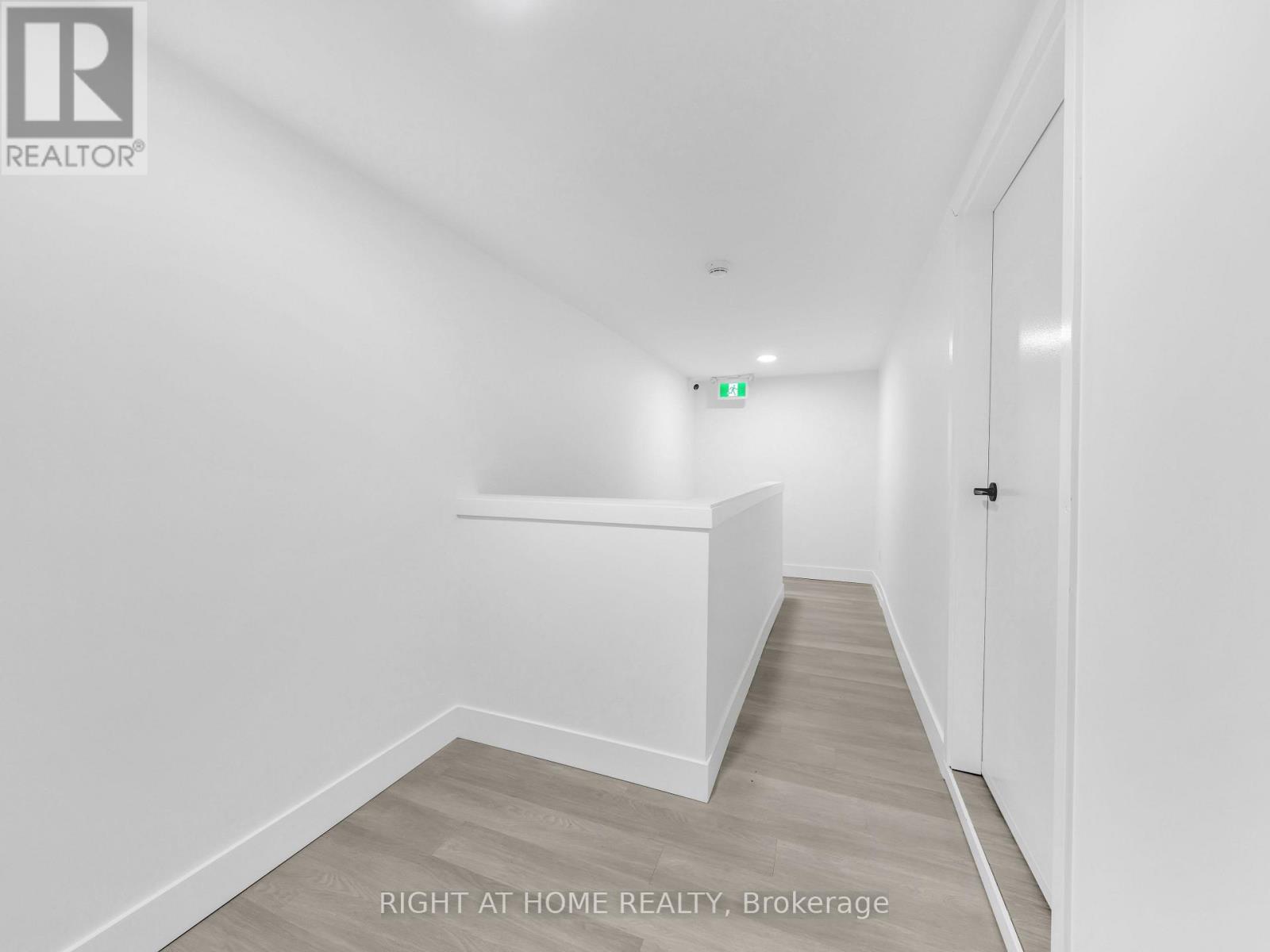 203 - 1804 Drouillard Road, Windsor, Ontario  N8W 3X5 - Photo 16 - X12947946