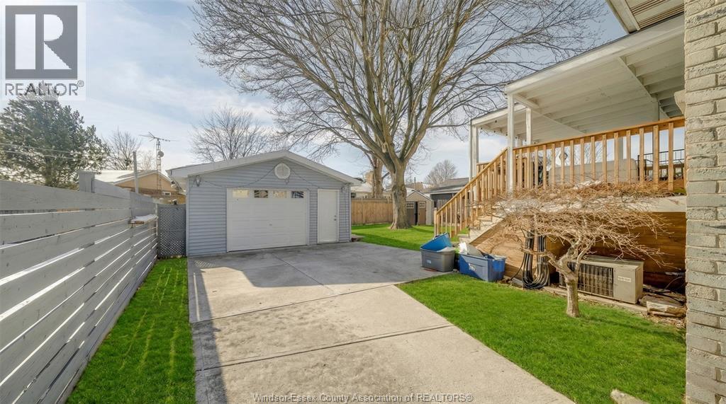 9 Mckee, Wallaceburg, Ontario  N8A 4P9 - Photo 25 - 26004144