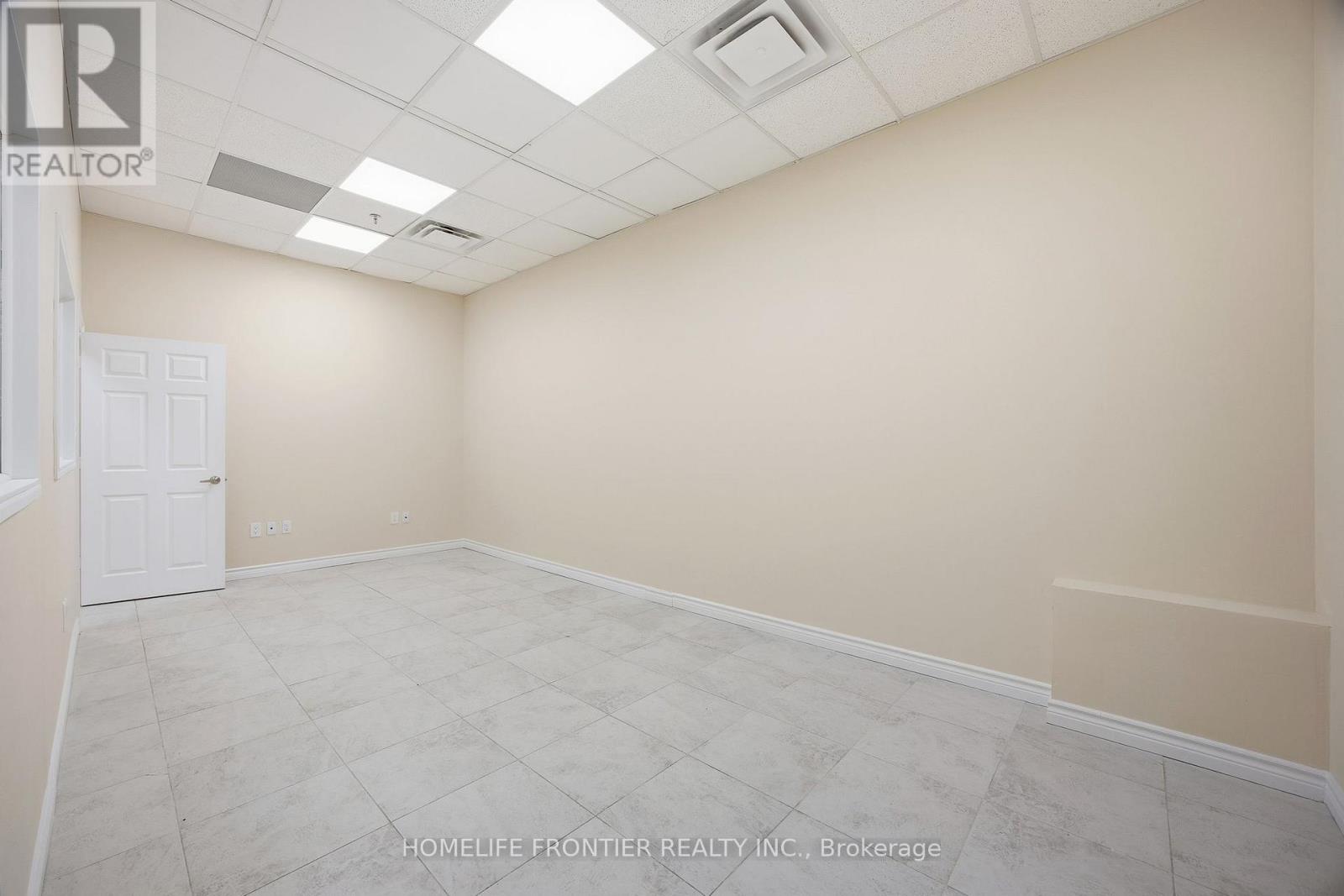 14 - 145 Royal Crest Court, Markham, Ontario  L3R 9Z4 - Photo 11 - N12801232