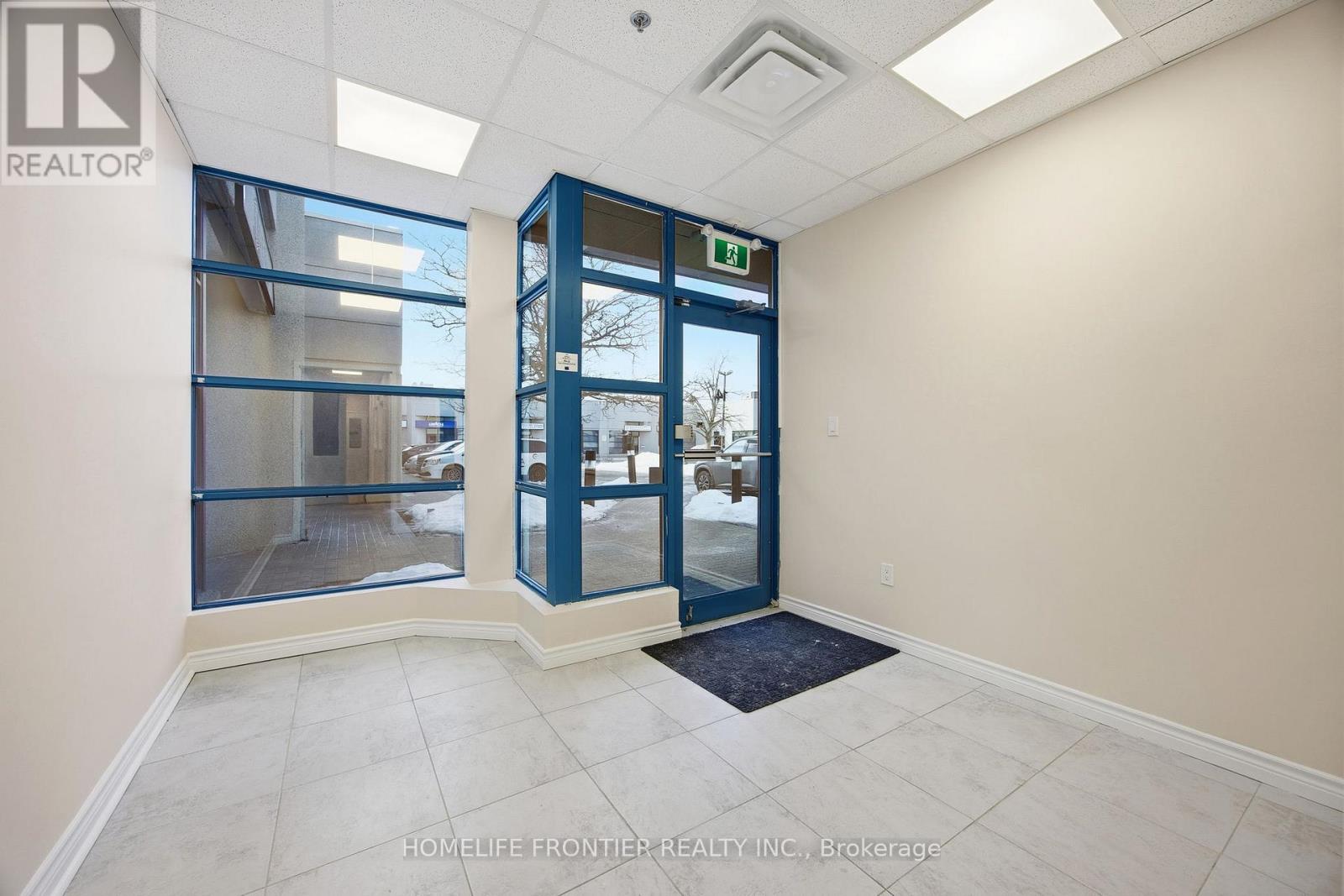 14 - 145 Royal Crest Court, Markham, Ontario  L3R 9Z4 - Photo 6 - N12801232