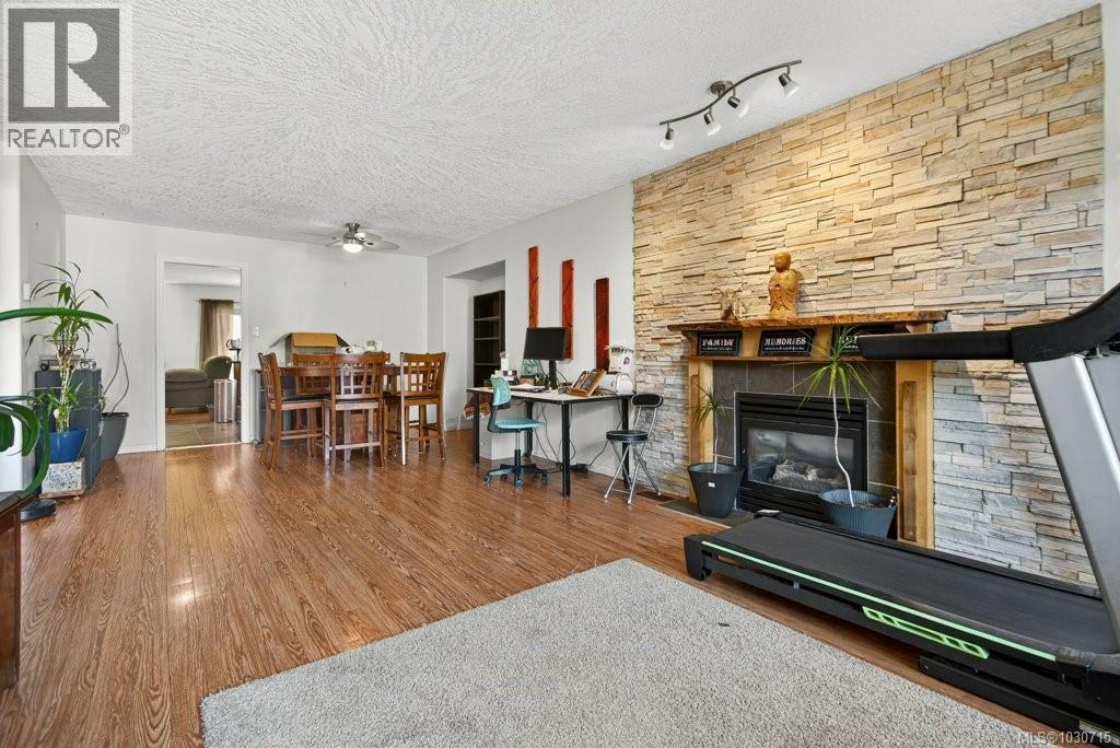 4661 Salal Pl, Courtenay, British Columbia  V9N 4A1 - Photo 8 - 1030715