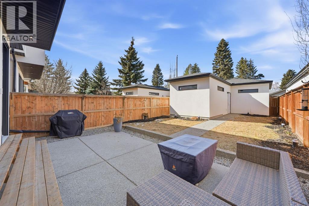 2, 427 37 Street SW, Calgary, Alberta  T3C 1R7 - Photo 39 - A2296457