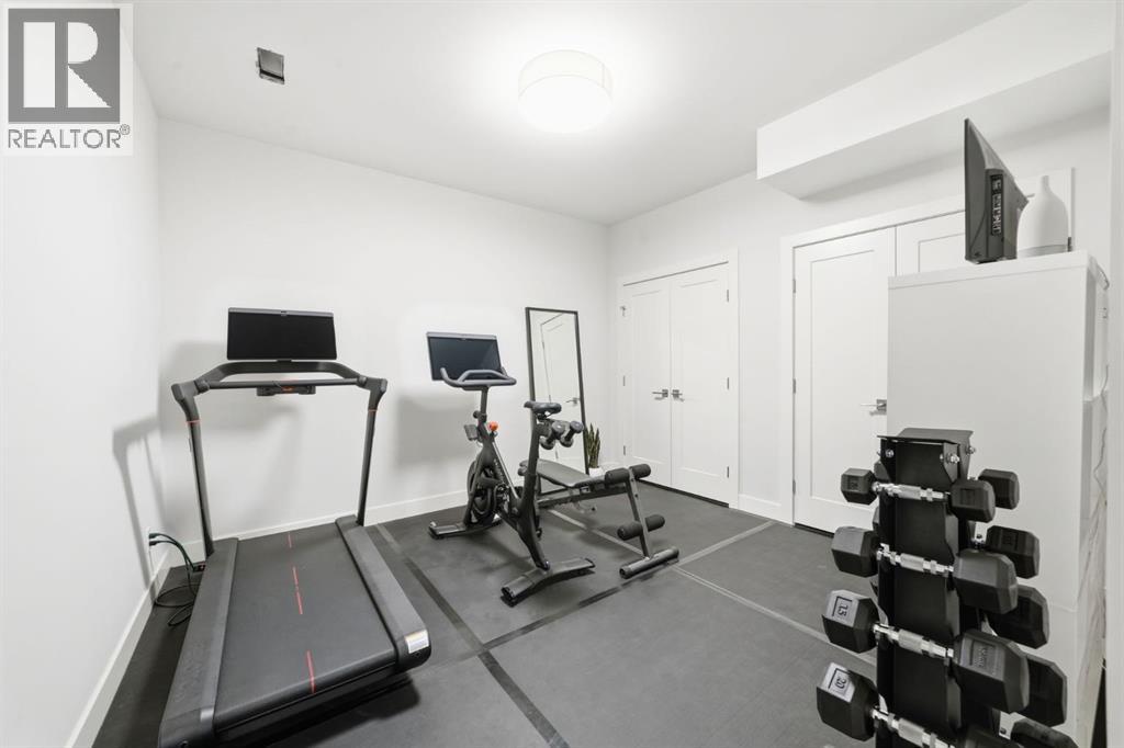 2, 427 37 Street SW, Calgary, Alberta  T3C 1R7 - Photo 37 - A2296457