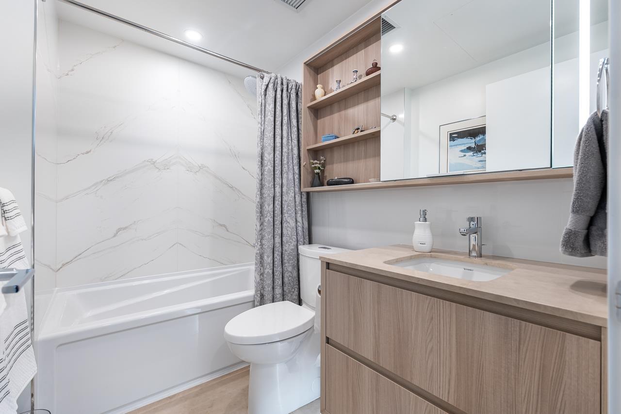 1503 15165 Thrift Avenue, White Rock, British Columbia  V4B 0C1 - Photo 25 - R3106199