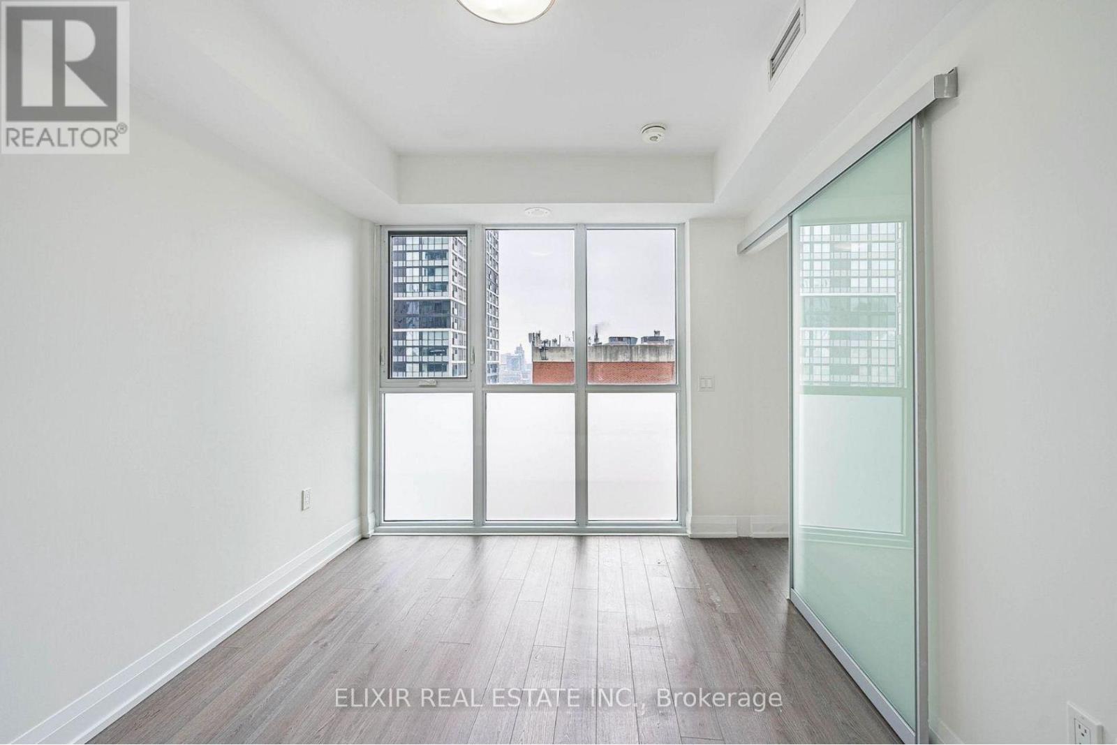 1610 - 77 Mutual Street, Toronto, Ontario  M5B 0B9 - Photo 15 - C12944928