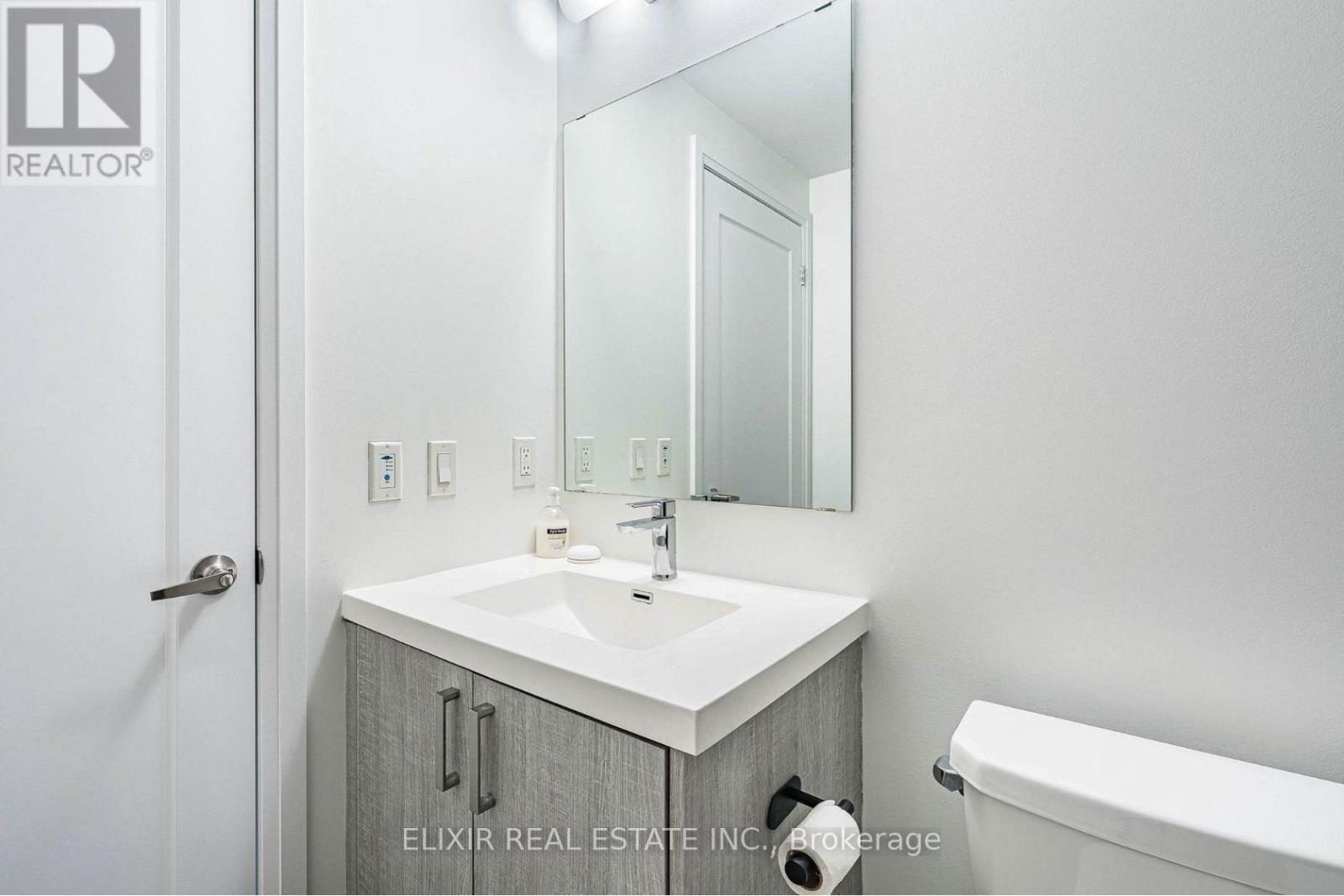 1610 - 77 Mutual Street, Toronto, Ontario  M5B 0B9 - Photo 19 - C12944928