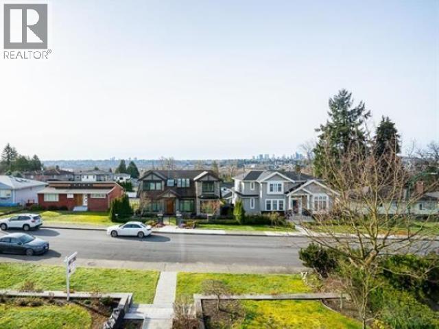 6347 PARKCREST DRIVE, Burnaby, British Columbia