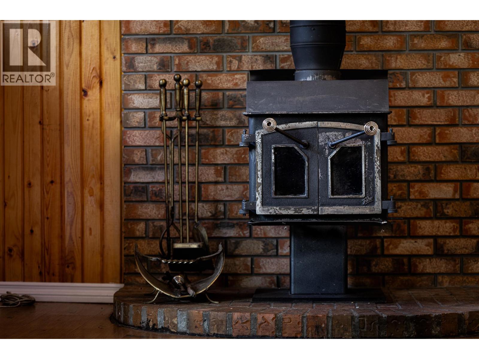 4759 Sussnee Road, 108 Mile Ranch, British Columbia  V0K 2Z0 - Photo 10 - R3090222